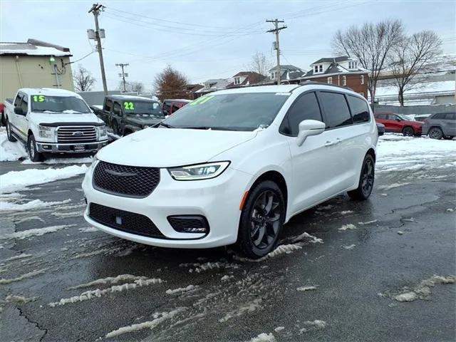 2021 Chrysler Pacifica Touring L AWD