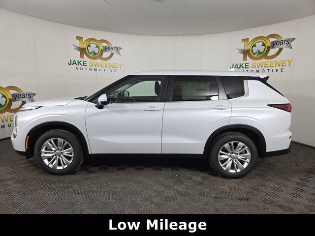 2026 Mitsubishi Outlander ES 2.5 S-AWC