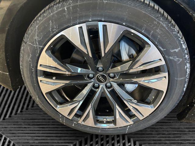 2026 Audi Q8 Premium Plus 55 TFSI quattro Tiptronic