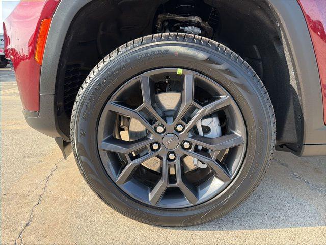 2025 Jeep Grand Cherokee L Limited 4x4