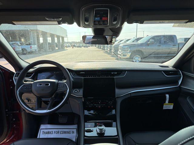 2025 Jeep Grand Cherokee L Limited 4x4