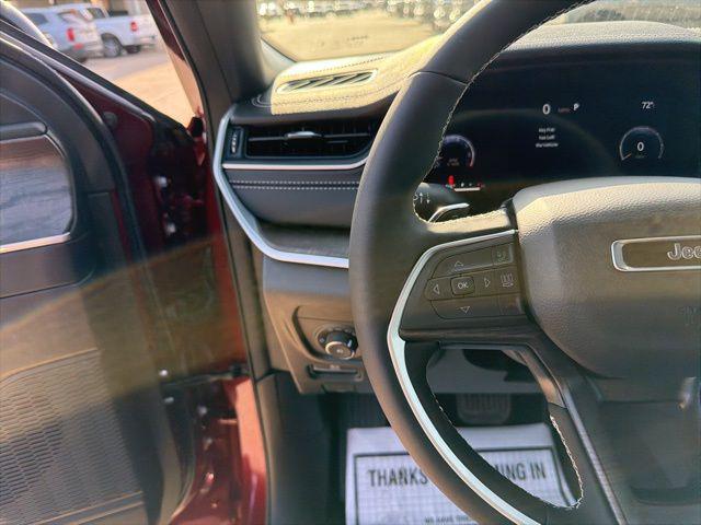 2025 Jeep Grand Cherokee L Limited 4x4