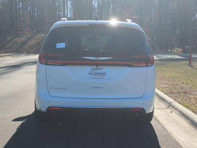 2026 Chrysler Pacifica Pinnacle