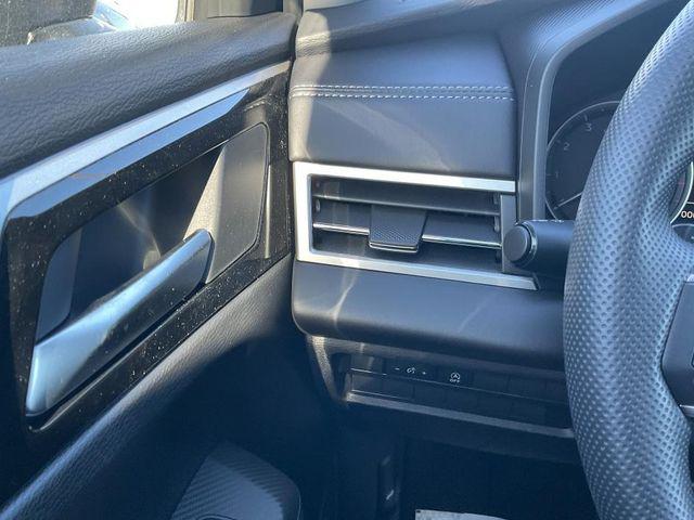 2026 Mitsubishi Outlander SE 1.5T S-AWC