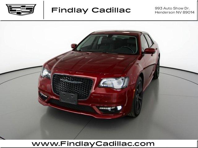 2022 Chrysler 300 Touring L's photo