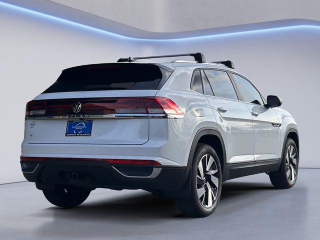 2026 Volkswagen Atlas Cross Sport SE with Technology
