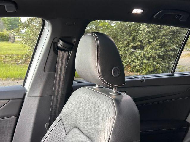 2026 Volkswagen Atlas Cross Sport SE with Technology
