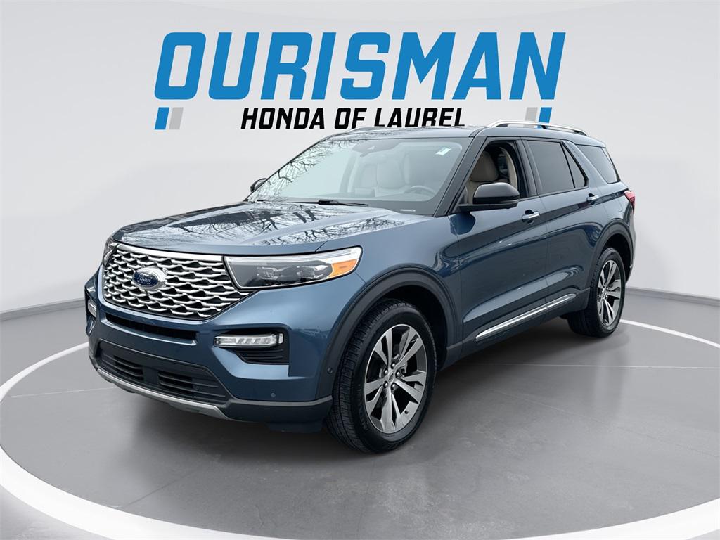 2020 Ford Explorer Platinum's photo