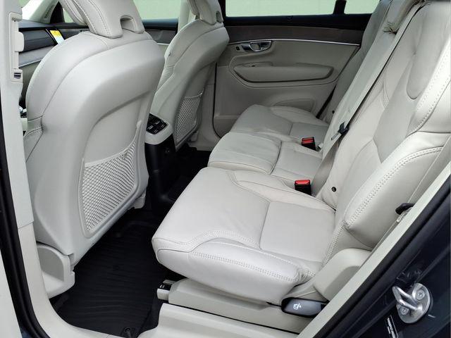 2026 Volvo XC90 Plug-In Hybrid Ultra, T8 AWD, Electric/Gasoline, Bright, 7 Seats