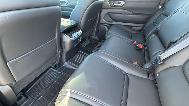2026 Nissan Armada SV