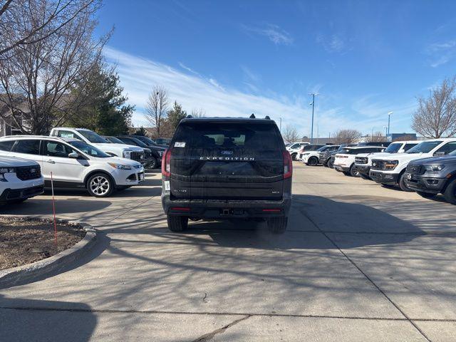 2026 Ford Expedition Max Active MAX