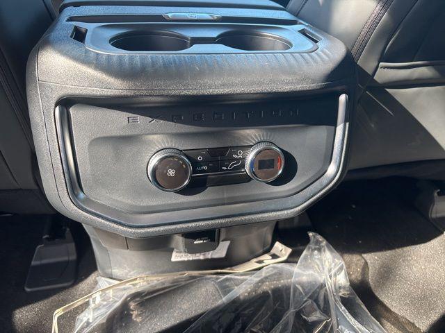2026 Ford Expedition Max Active MAX