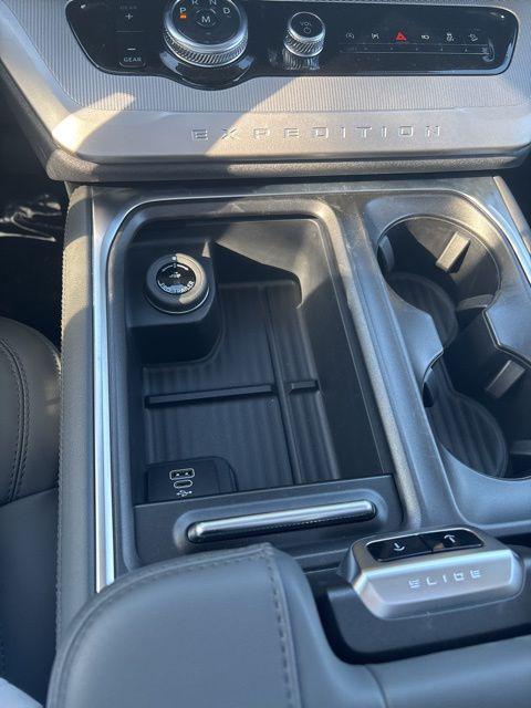 2026 Ford Expedition Max Active MAX