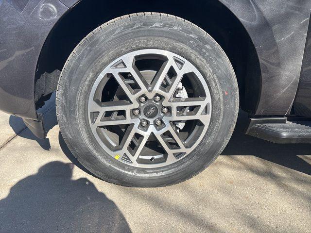 2026 Ford Expedition Max Active MAX