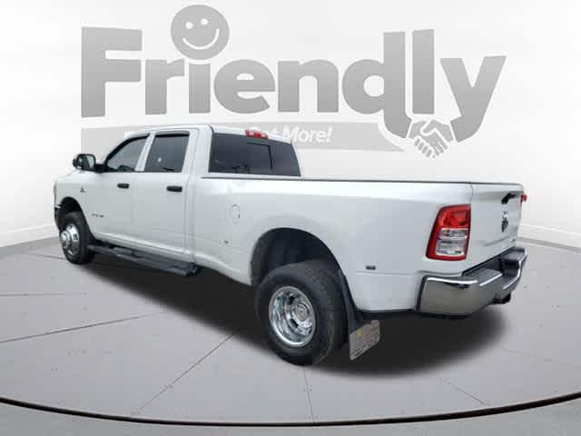 2019 RAM 3500 Tradesman Crew Cab 4x4 8 Box