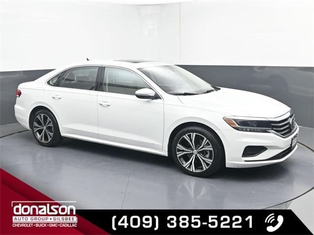 2022 Volkswagen Passat 2.0T SE
