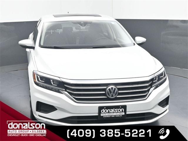 2022 Volkswagen Passat 2.0T SE