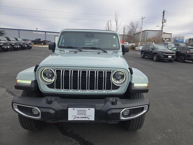 2024 Jeep Wrangler 4-Door Sahara 4x4