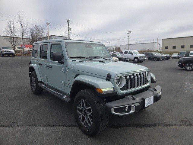 2024 Jeep Wrangler 4-Door Sahara 4x4