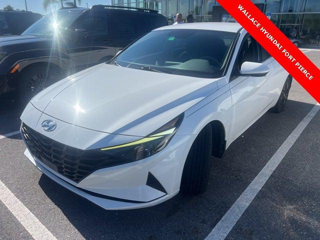 2022 Hyundai Elantra SEL 2022 Hyundai Elantra SEL