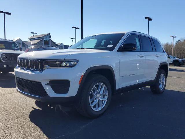 2025 Jeep Grand Cherokee GRAND CHEROKEE LAREDO X 4X2