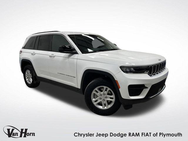 2024 Jeep Grand Cherokee Laredo 4x4