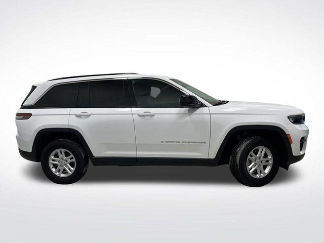 2024 Jeep Grand Cherokee Laredo 4x4