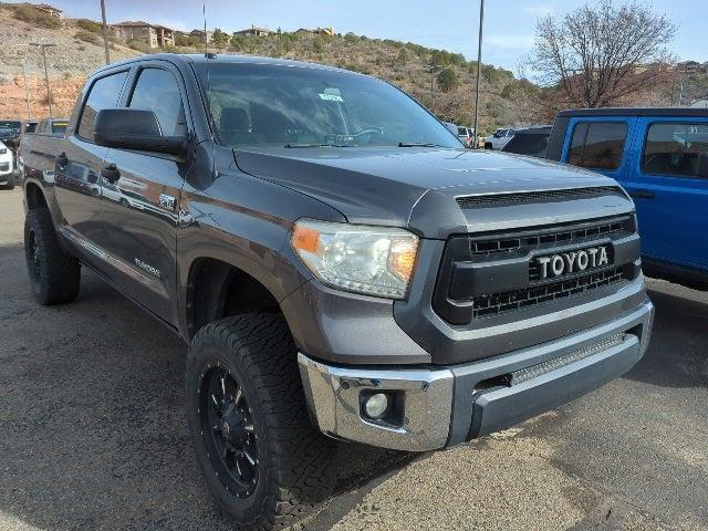 2017 Toyota Tundra SR5 5.7L V8