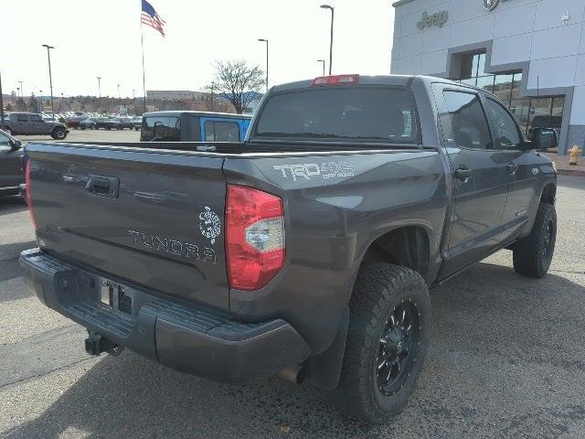 2017 Toyota Tundra SR5 5.7L V8