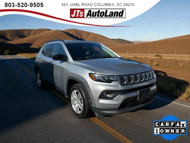 2022 Jeep Compass Latitude FWD