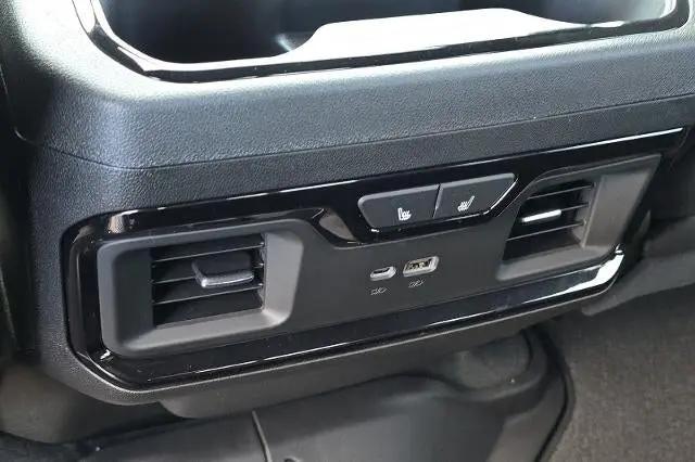 2026 GMC Sierra 2500HD Crew Cab, Standard Bed, AT4, 4WD
