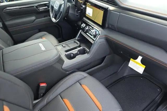2026 GMC Sierra 2500HD Crew Cab, Standard Bed, AT4, 4WD