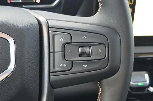2026 GMC Sierra 2500HD Crew Cab, Standard Bed, AT4, 4WD