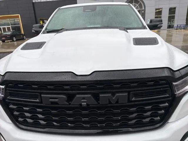 2026 Ram 1500 Limited Crew Cab 4x4 57 Box