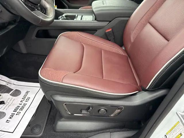 2026 Ram 1500 Limited Crew Cab 4x4 57 Box
