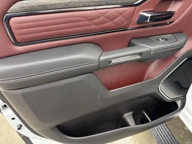 2026 Ram 1500 Limited Crew Cab 4x4 57 Box