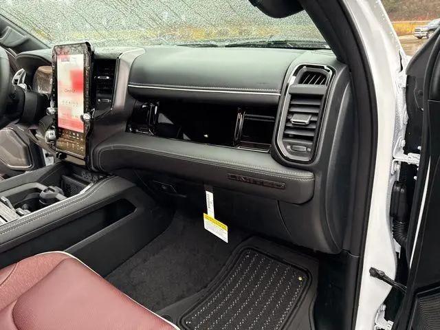 2026 Ram 1500 Limited Crew Cab 4x4 57 Box