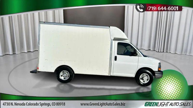 2019 Chevrolet Express Cutaway 4500 Work Van