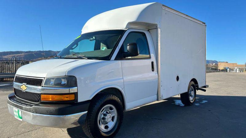 2019 Chevrolet Express Cutaway 4500 Work Van