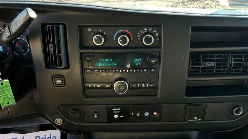 2019 Chevrolet Express Cutaway 4500 Work Van