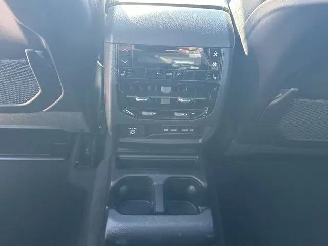 2026 Jeep Grand Cherokee L Limited Reserve