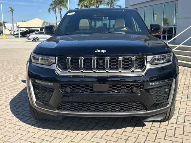 2026 Jeep Grand Cherokee Limited 4x2