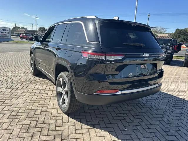 2026 Jeep Grand Cherokee Limited 4x2