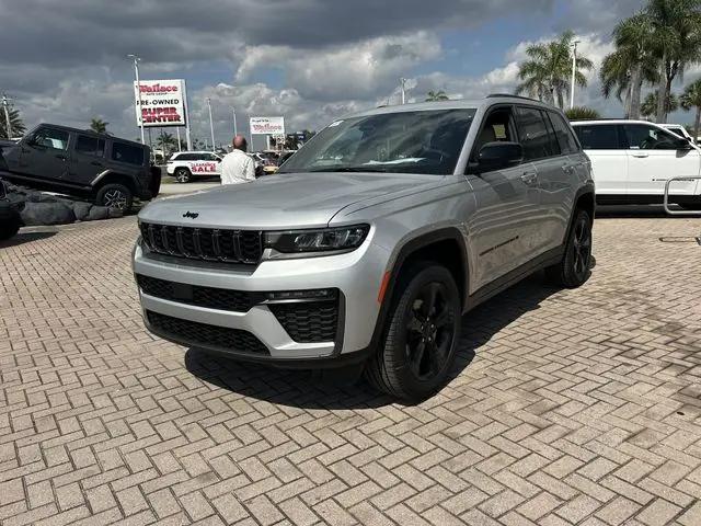2026 Jeep Grand Cherokee Limited 4x2
