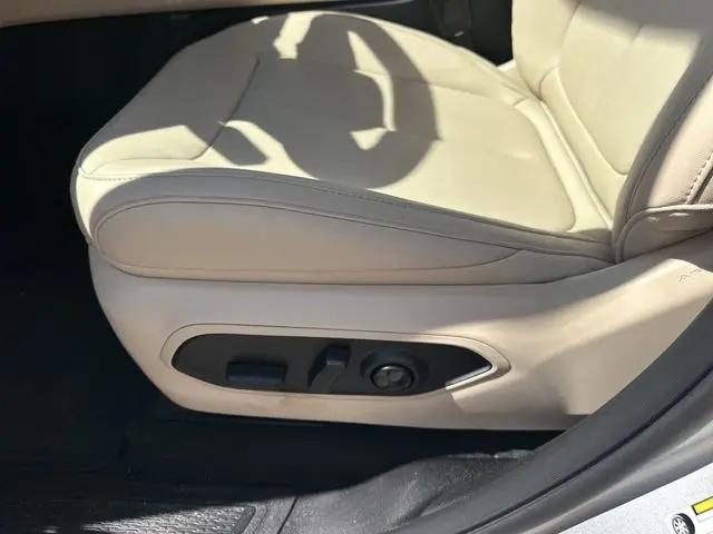 2026 Jeep Grand Cherokee Limited 4x2