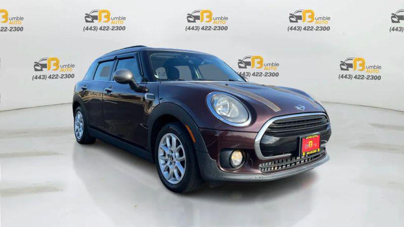 2017 MINI Cooper Clubman Cooper