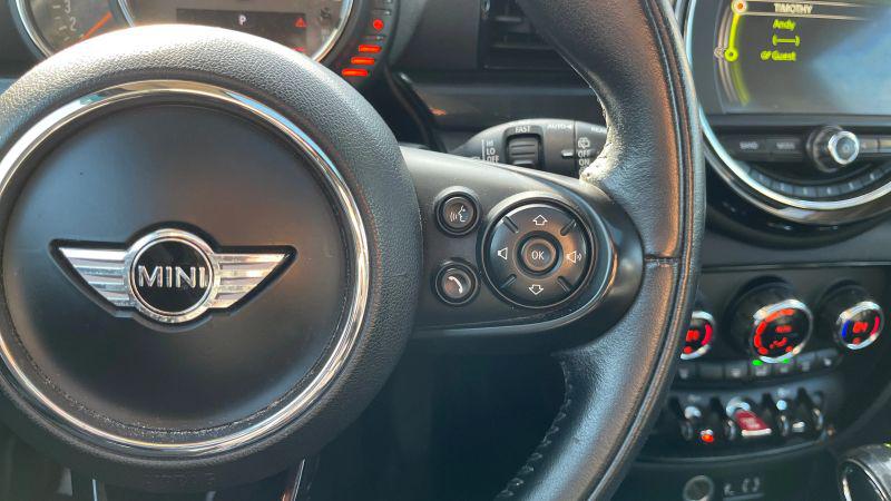 2017 MINI Cooper Clubman Cooper