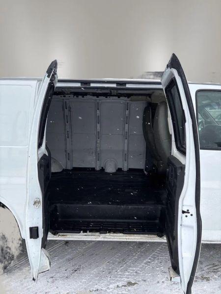 2021 Chevrolet Express Cargo Van RWD 2500 Regular Wheelbase WT