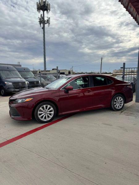 2020 Toyota Camry LE for sale in Irving, TX