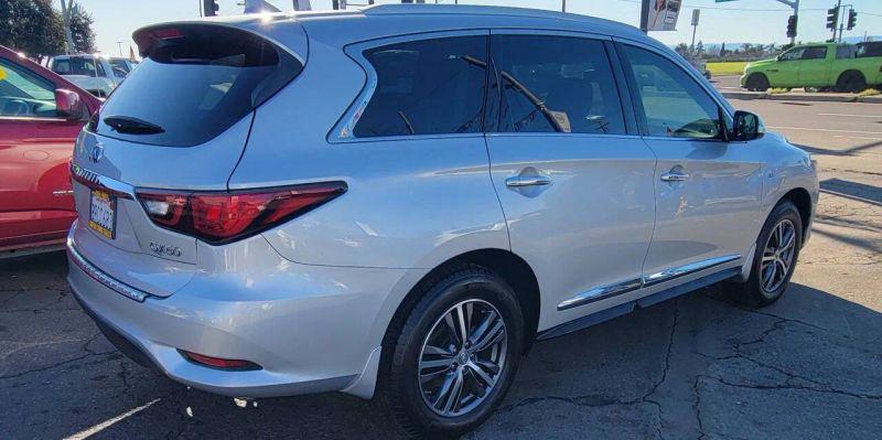 2019 INFINITI QX60 LUXE